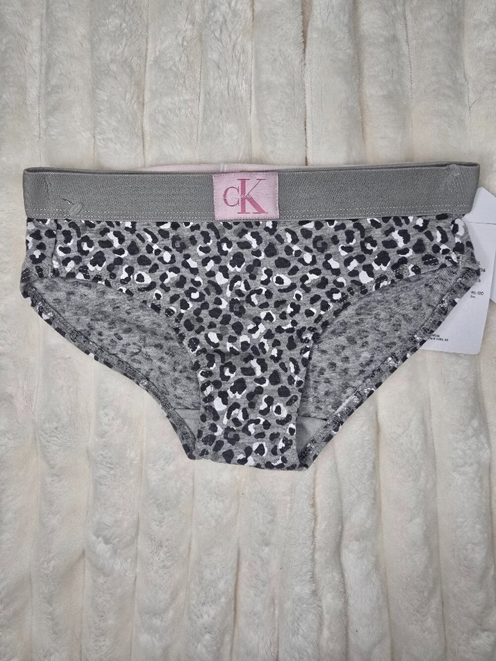 NWT Girl's 6/6X Calvin Klein Underwear